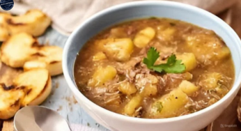 Receita Caldo de Mandioca com Costela Desfiada