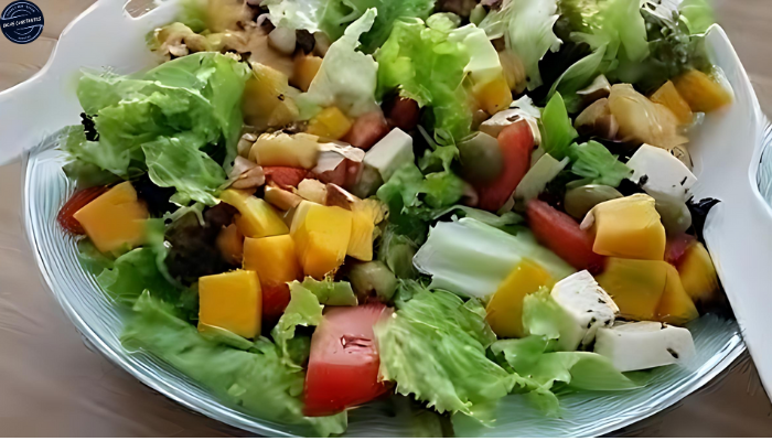 Receita de Salada Tropical com Manga